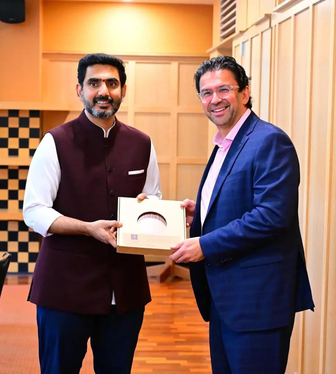 మంత్రి నారా లోకేశ్