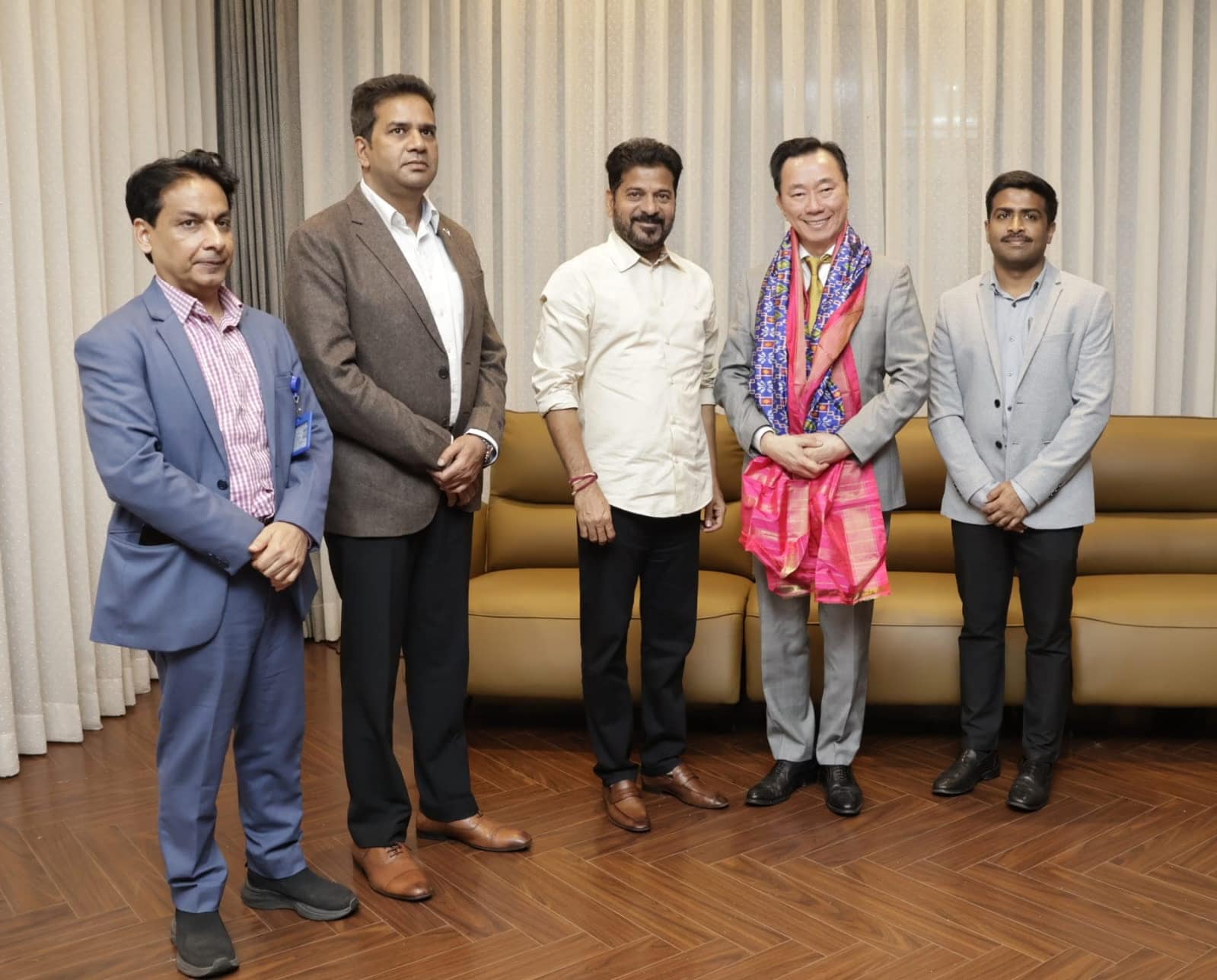 విన్‌గ్రూప్ తెలంగాణలో భారీ పెట్టుబడులు: సీఎం రేవంత్‌